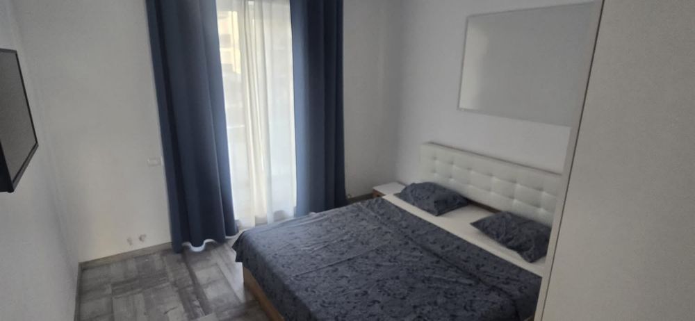Inchiriez apartament 2 camere Mamaia Nord