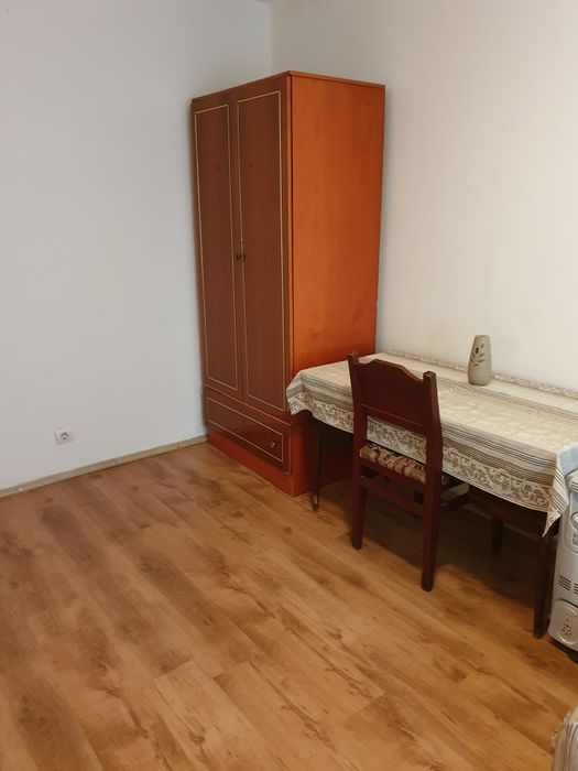 Garsoniera de vanzare
