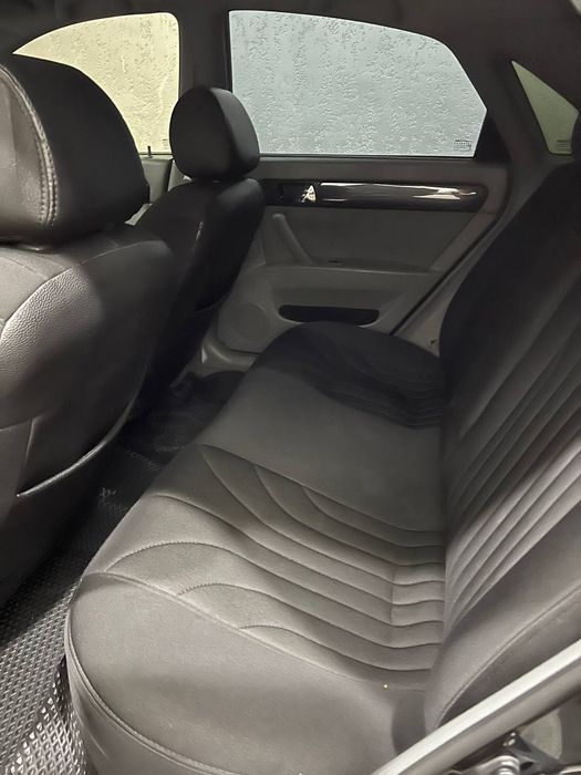 Tourist taxi butun Õzb bõylab xizmatingizdamiz malumot telda