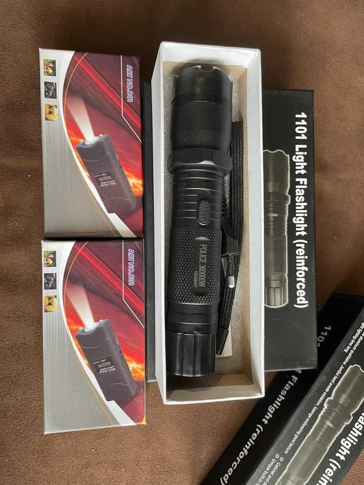 Метална полицейска палка 2- размера, електрошокове