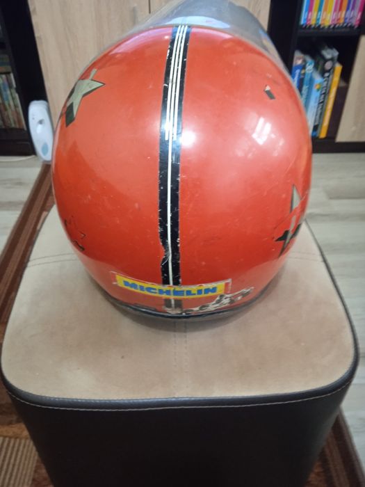 Каски за мотористи, различни видове