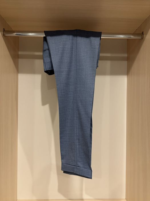 Продам костюм мужской