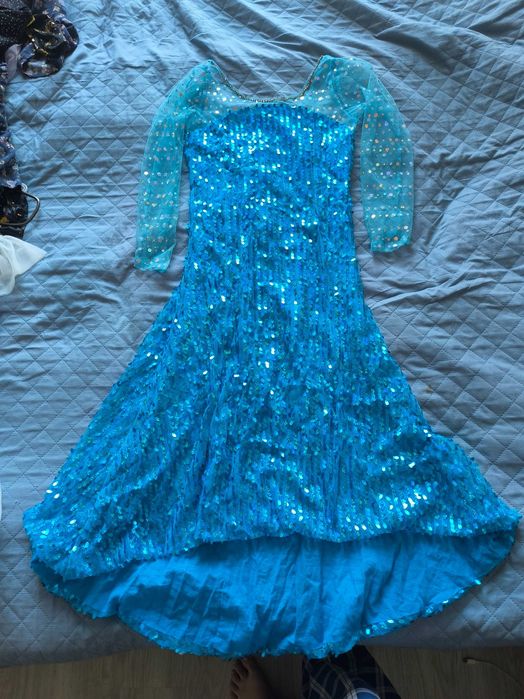 Продаю 15 штук одежды для девочки 6-10 лет