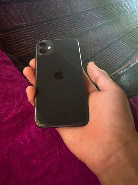 Iphone 11 ideal xolatda