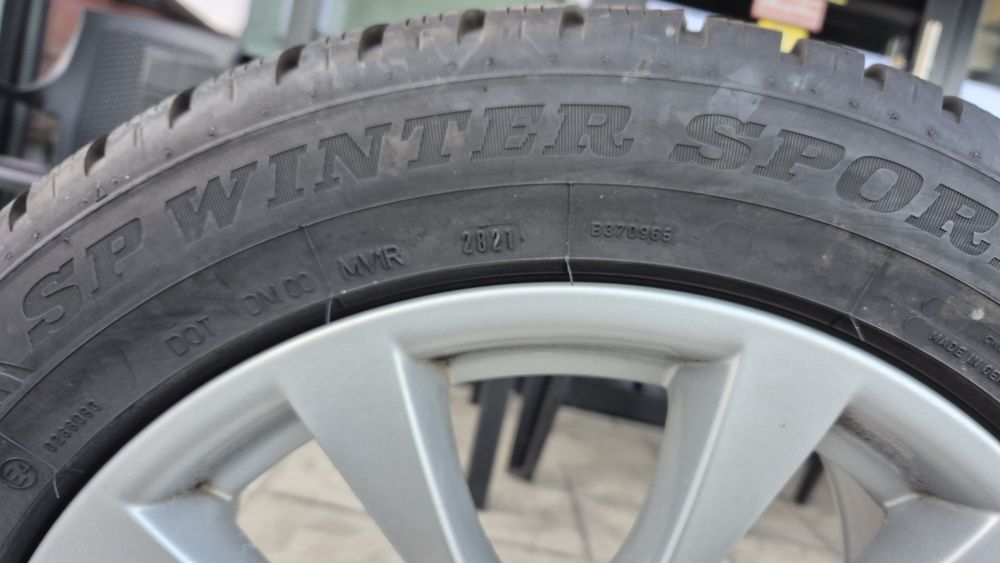 Оригинални Джанти с зимни гуми БМВ-17 цола F10/F11