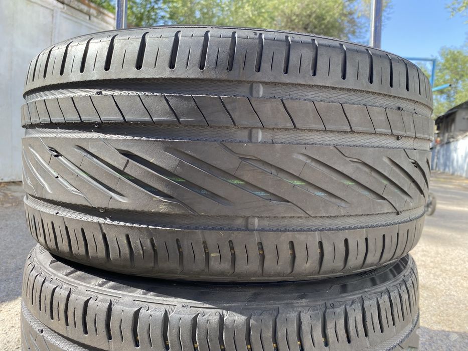 235/35/19 пара бу юнироял