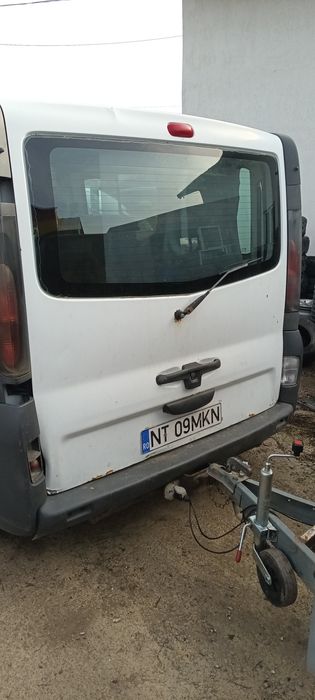 Opel vivaro 1.9 autoturism