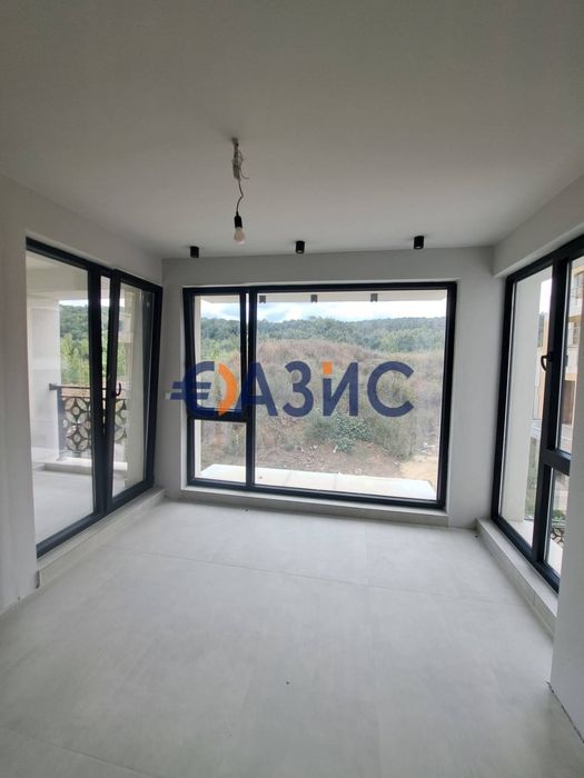 Продава се Двустаен апартамент в Созопол - 59 кв.м за 1473 €/кв.м - Снимка #11