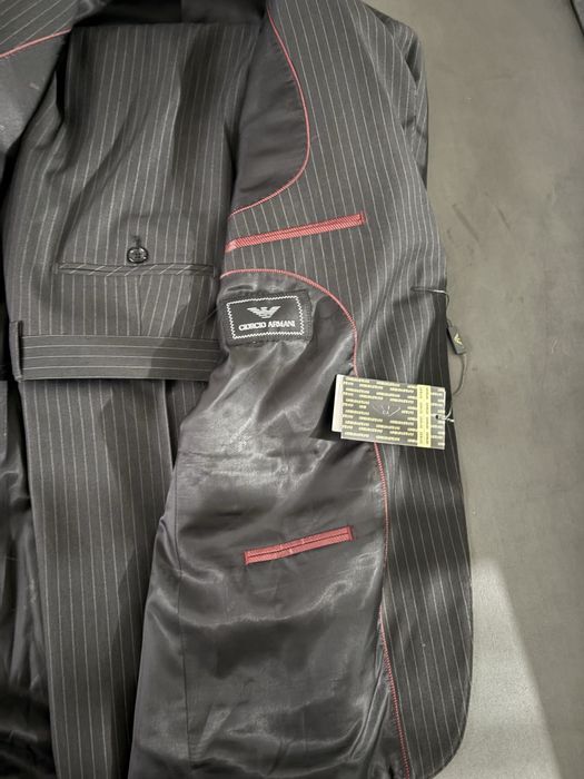 Costum Armani narimea 56 ,nou cu eticheta
