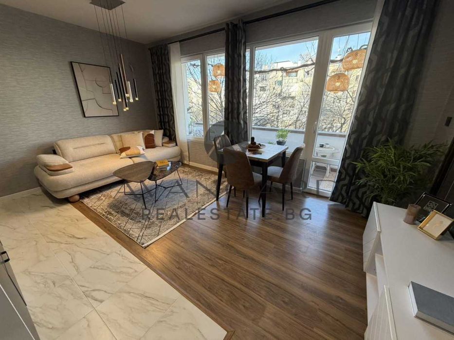 Продава се Тристаен апартамент в Пловдив, Кършияка - 60 кв.м за 1254 €/кв.м - Снимка #2