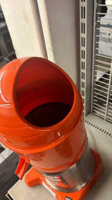 Електрическа сокоизтисквачка