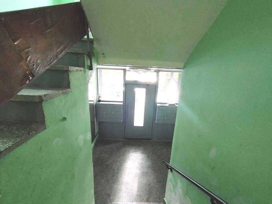 Продава се Двустаен апартамент в София, Център - 65 кв.м за 1831 €/кв.м - Снимка #11