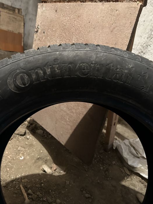 235/55/18 Continental All Season DOT2321