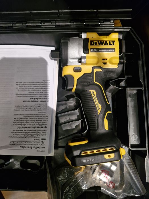 Dewalt dcf 922 гайковерт с кейсом tstak