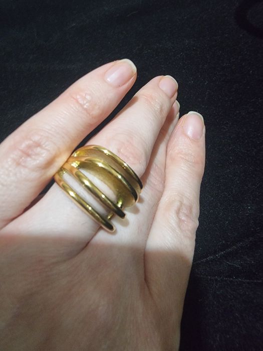 Продам два кольца из нержавеющей стали