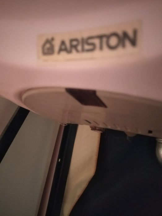 Boiler electric,80L,Ariston, cu serpentină ptr centrală