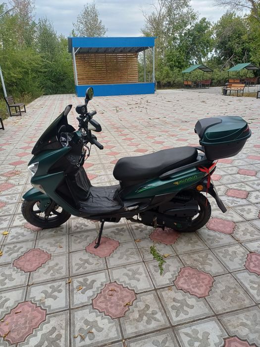 Продам скутер 150 куб