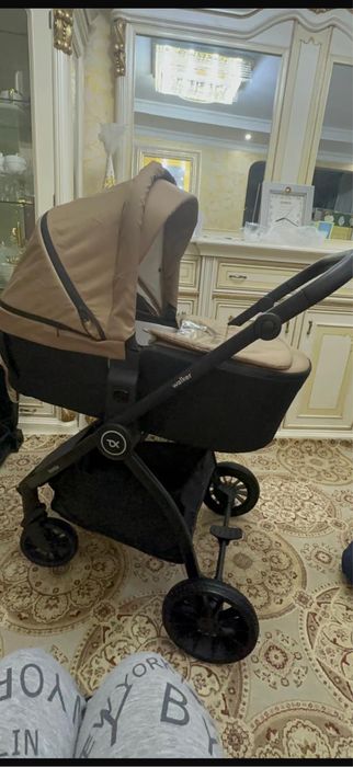 продам коляску Tomix Walker