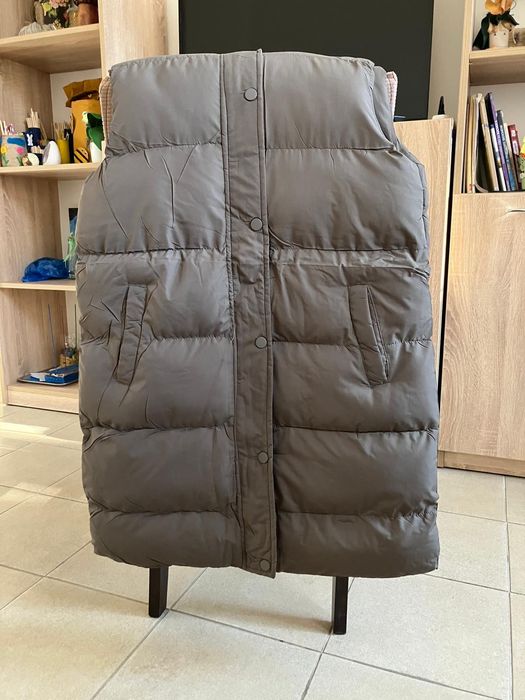 Ватирана жилетка чисто нов с етикет С размер