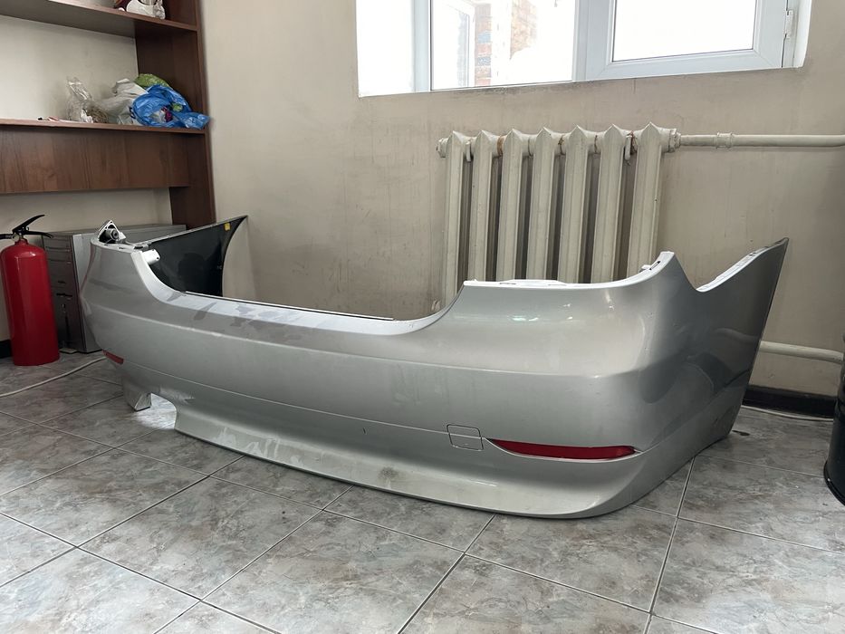 Бампер задний бмв Е60