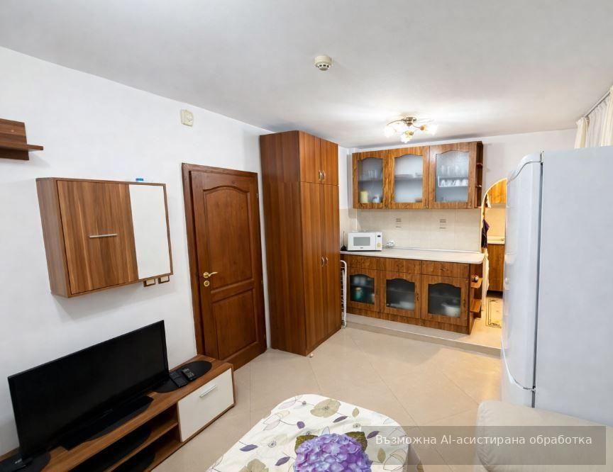 Дава се под наем Двустаен апартамент в Варна, Левски - 60 кв.м за 448.8 € - Снимка #1