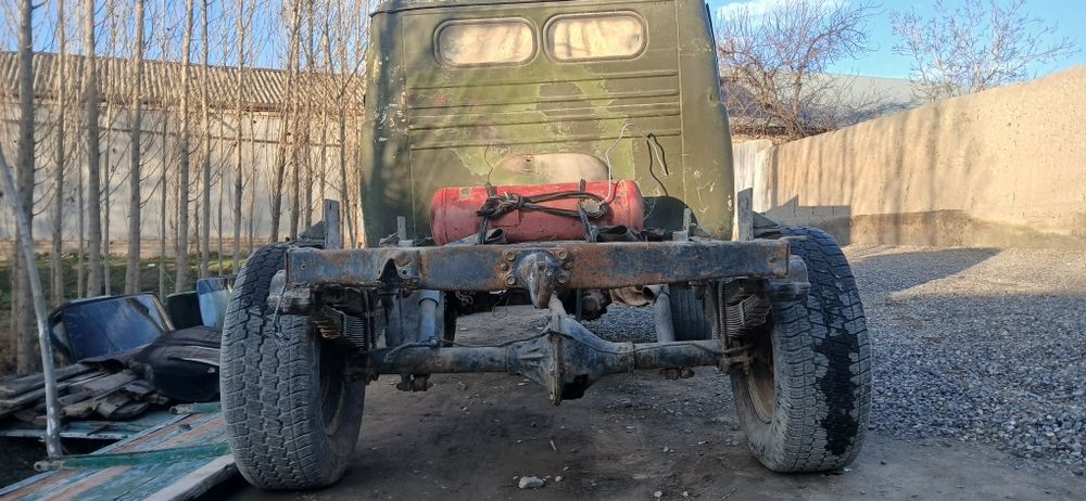 Уаз запчаст сотилади