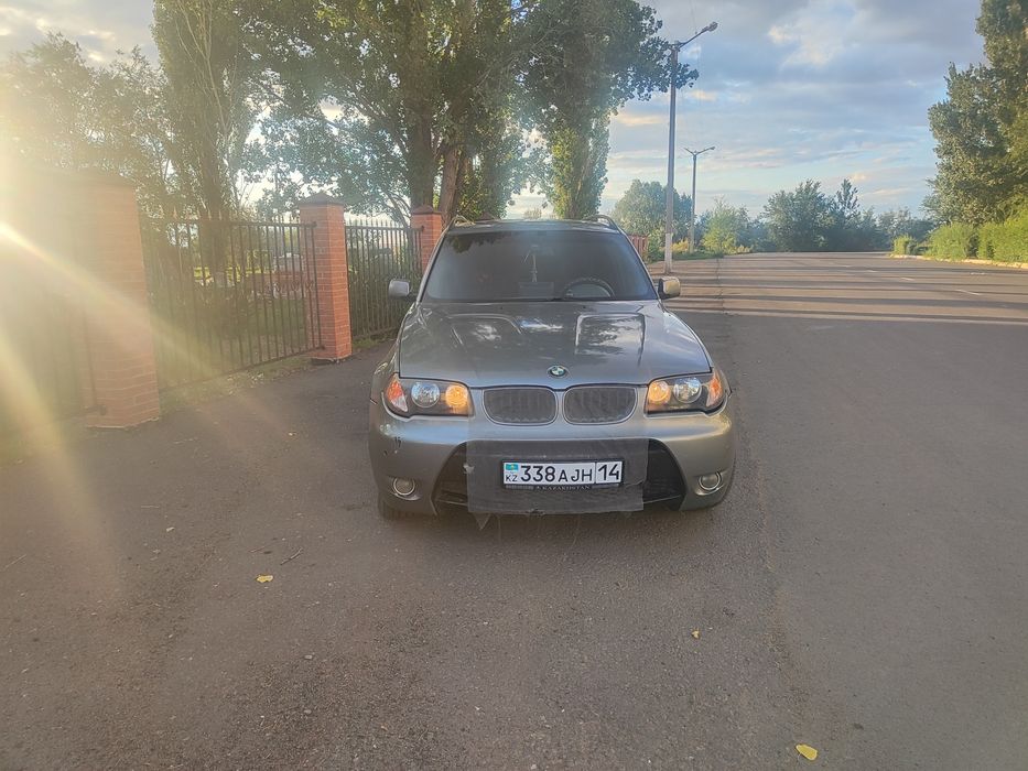 Продам в хорошем состоянии бмв.