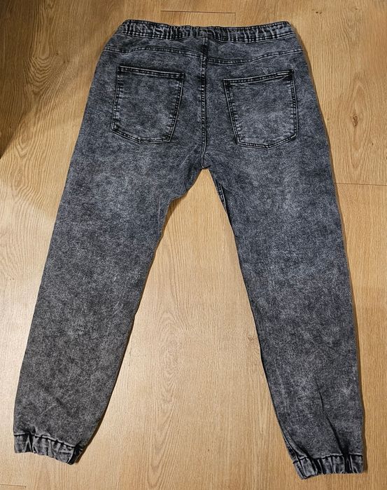Pantaloni Jogger 34