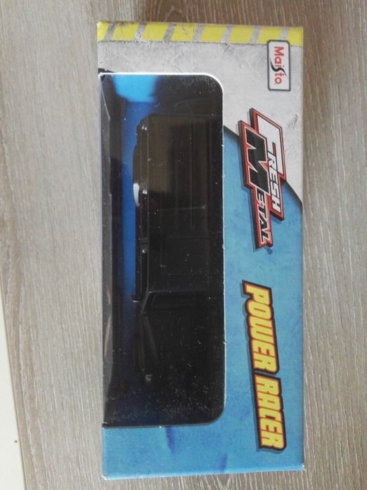 Нова детска играчка кола