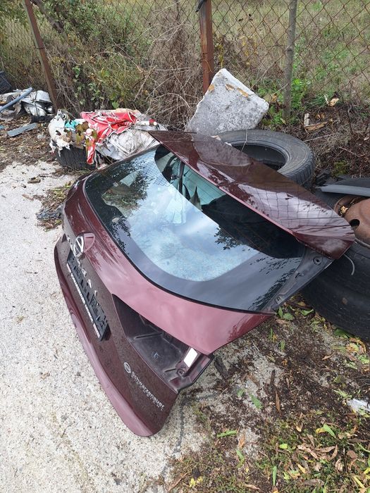 Заден Капак Със Стъкло За Nissan Qashqai J12  от 2021-2025 Година