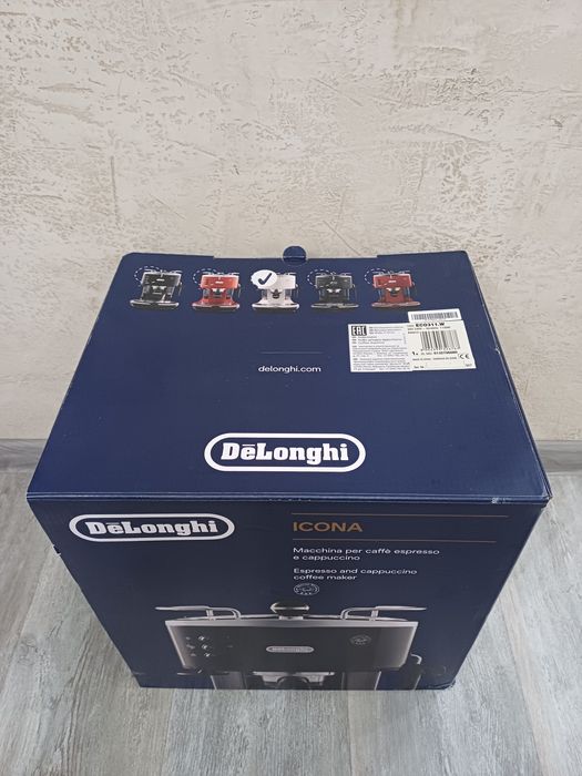 Еспресо кафемашина Delonghi Eco 311.  W
