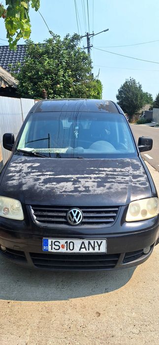 Mașină cady maxi 2008 7 locuri 2000 Eur