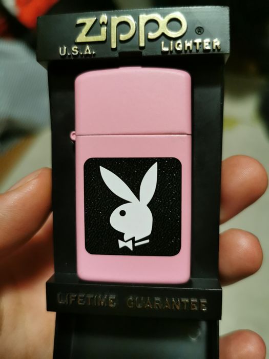 bricheta Zippo slim Playboy