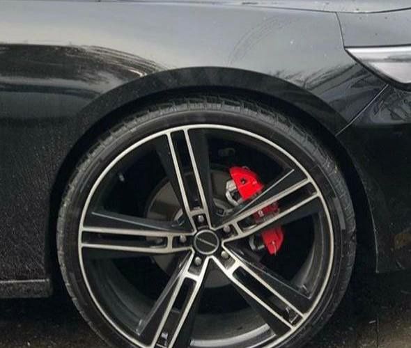 Brembo har xil rangidan bor