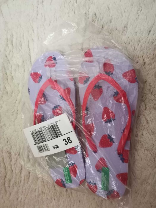 Джапанки Benetton НОВО Бенетон №38 провипоплъзгаща подметка Italy