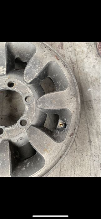 Диски R15(в хорошем состоянии)