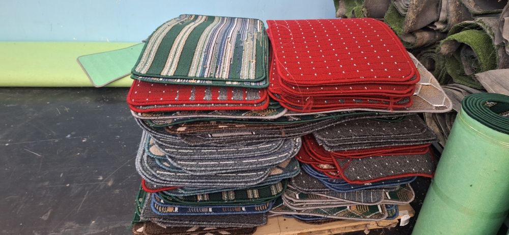 Arzon narxlarda gilamchalar, palaslar va suniy gazonlar