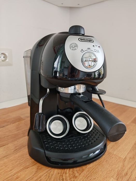 Espressor manual De'Longhi
