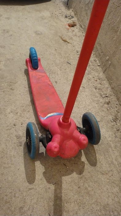 Детско балансно колело + подарък тротинетка, 35 лв