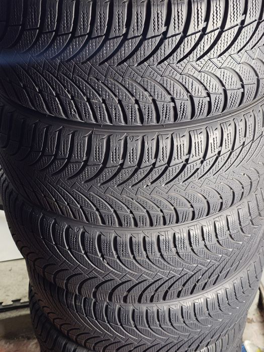 Set 205/55R16 Nexen 7mm stare foarte buna