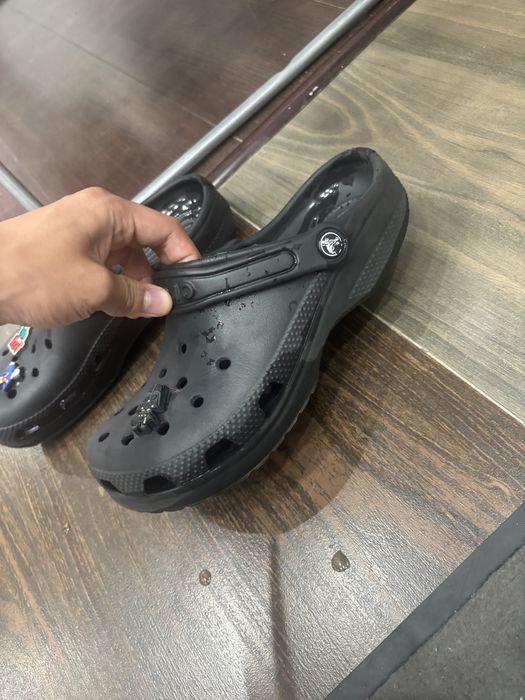 Продам crocs 41-42 размера