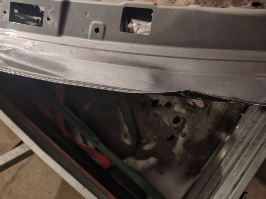 Багажная дверь после ДТП