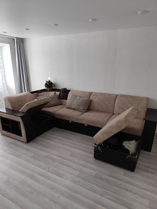 Продам угловой диван