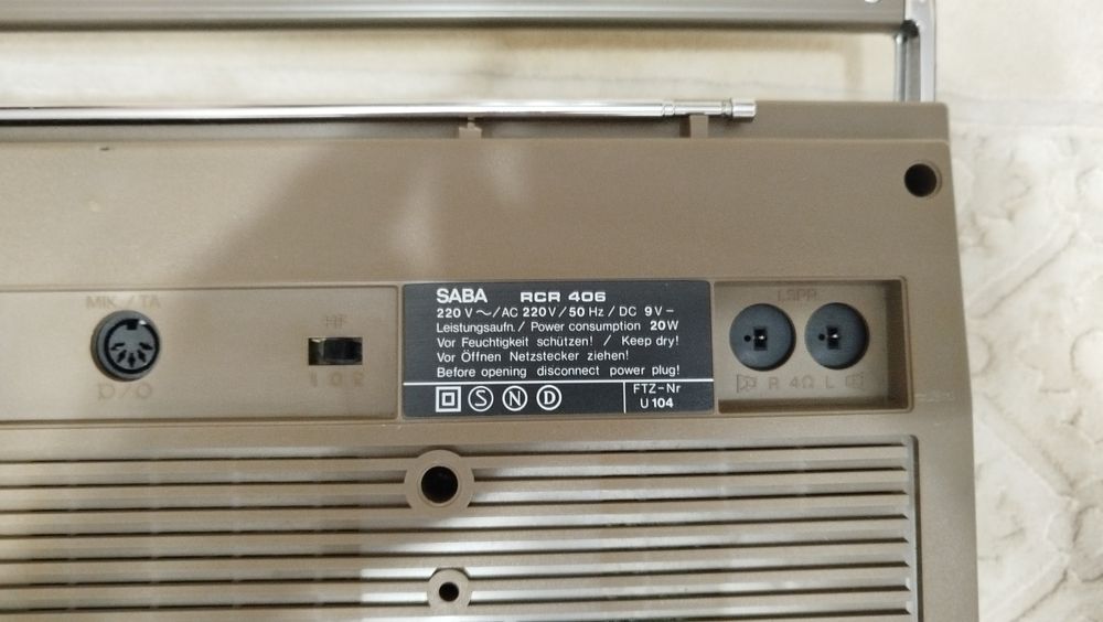 Radio Casetofon Saba RCR 406