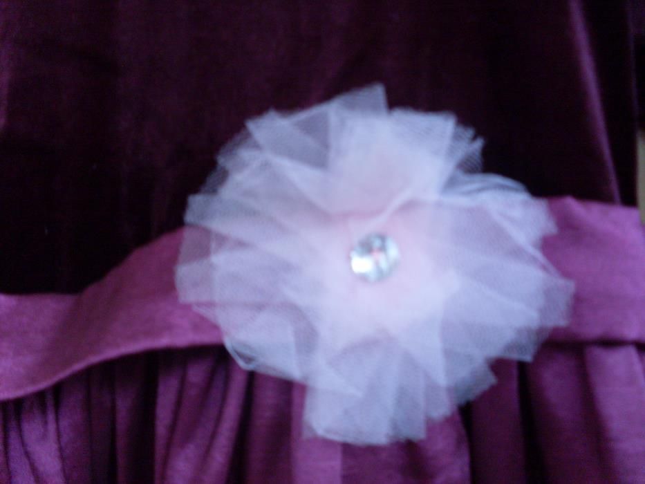 Rochita eleganta 3-4 ani