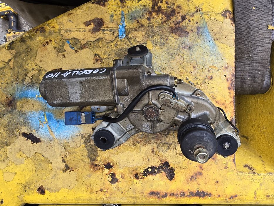 Моторчик заднего дворника Тойота Королла 107 хэтчбек Toyota Corolla