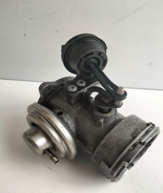 Supapa EGR 1.9 tdi 038129637A Volkswagen VW Sharan prima generatie
