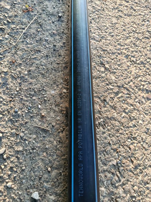Vând teavă pe100  pn10  d 40mm