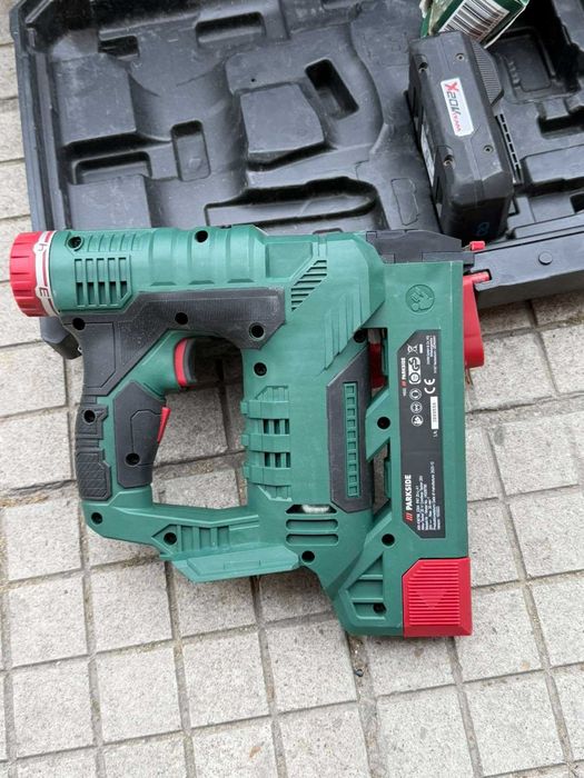 Акумулаторен такер Parkside 20 V PAT 20-Li A1