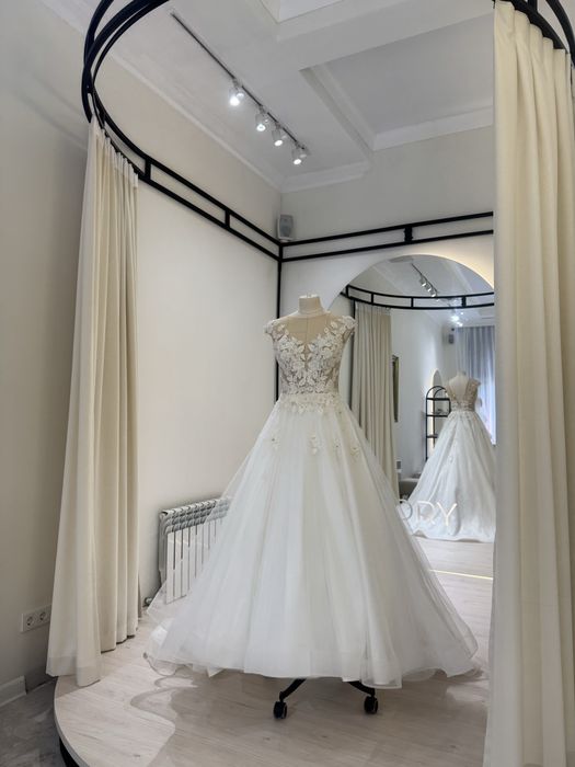 Продам свадебное платье